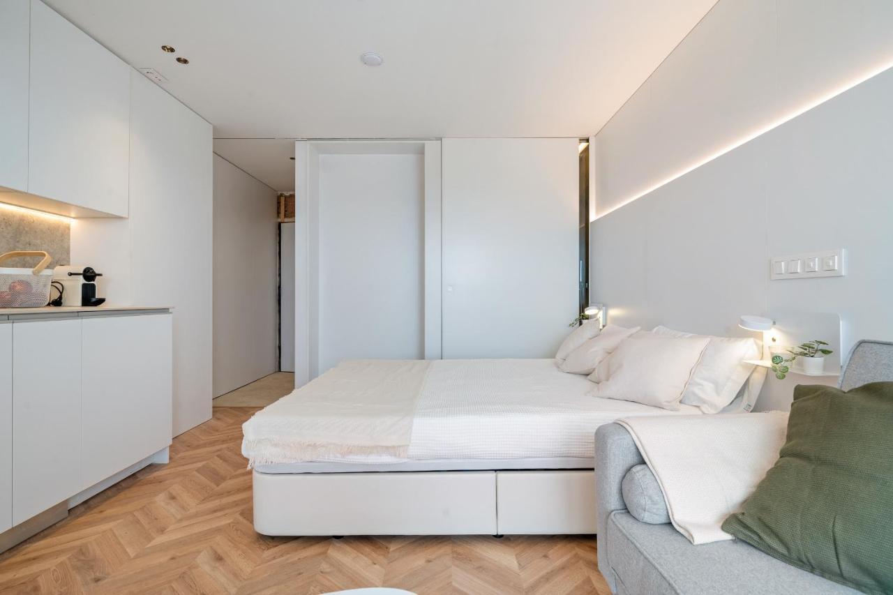 Hauzify I Loft Ancora Apartment La Pineda Bagian luar foto
